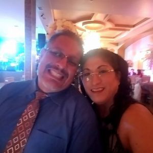 Meet your Posher, Robert lydia